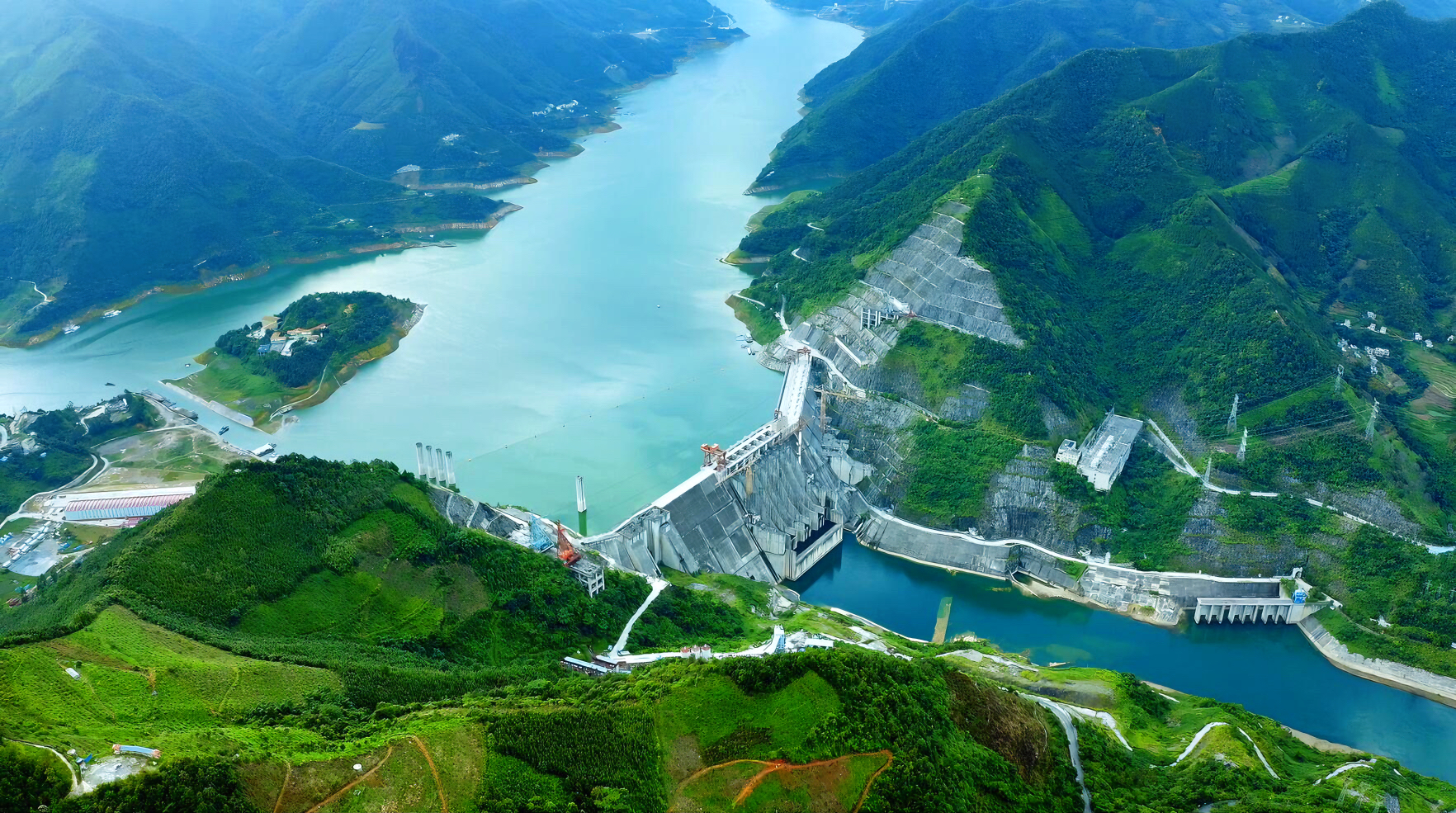 1698117705402057348.jpg 龍灘水力發(fā)電廠.jpg