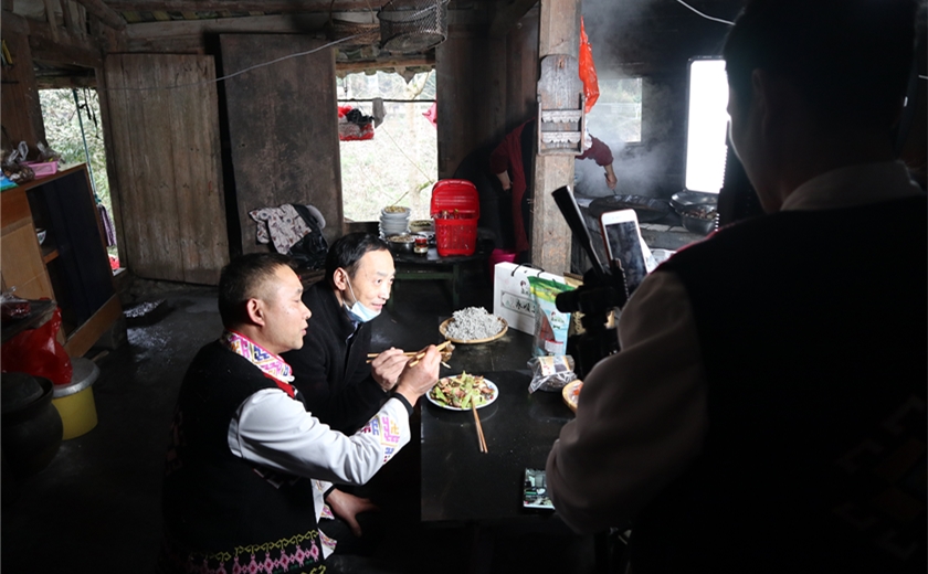 1627293709147087173.jpg 7.jpg